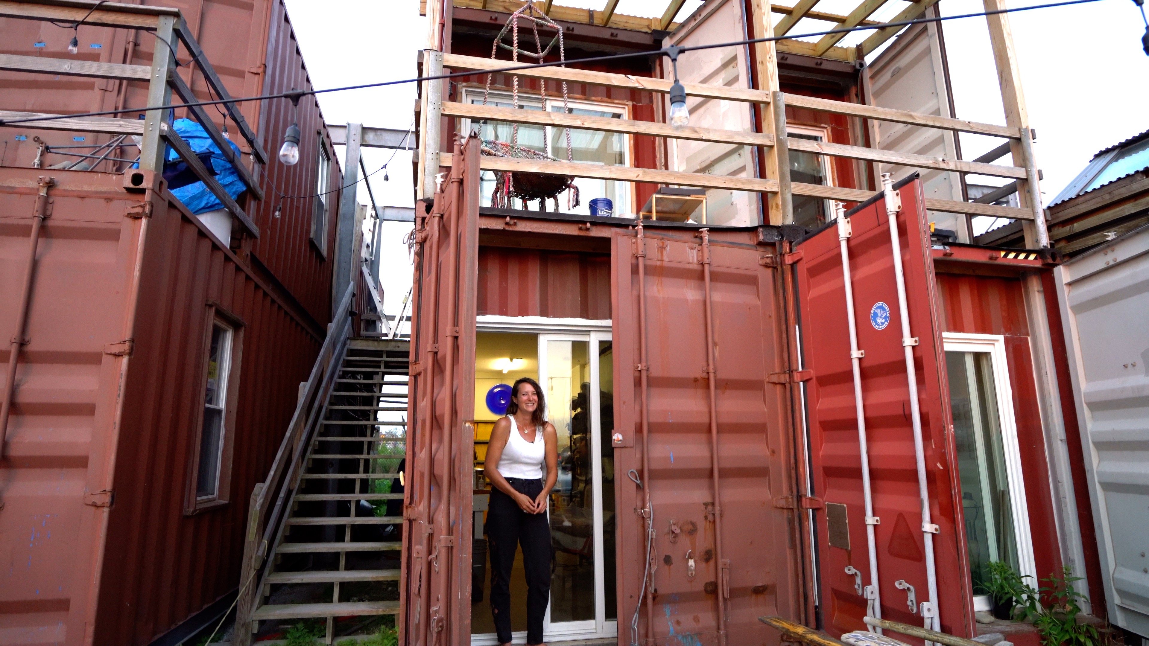 Cantilevered containers popup housing for NYC creators