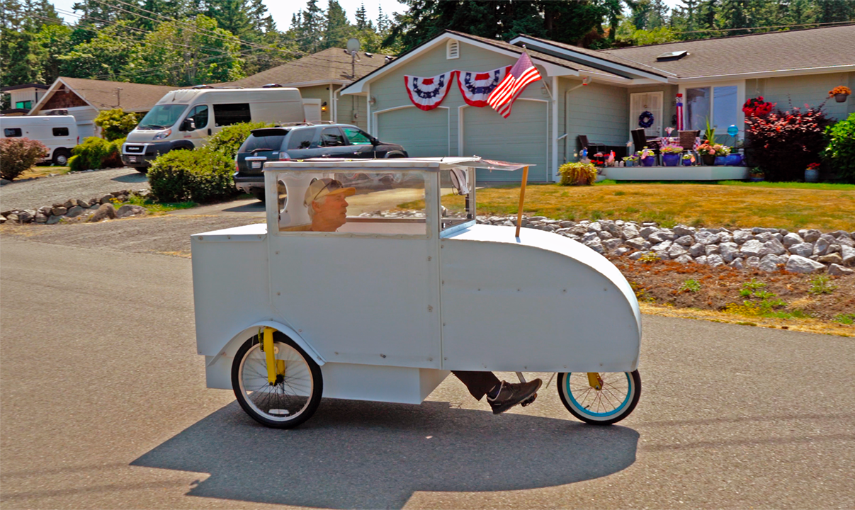 Cycle Car Rv His Velomobile RV is a bicycle-camper to live (bed, kitchen, WC ...